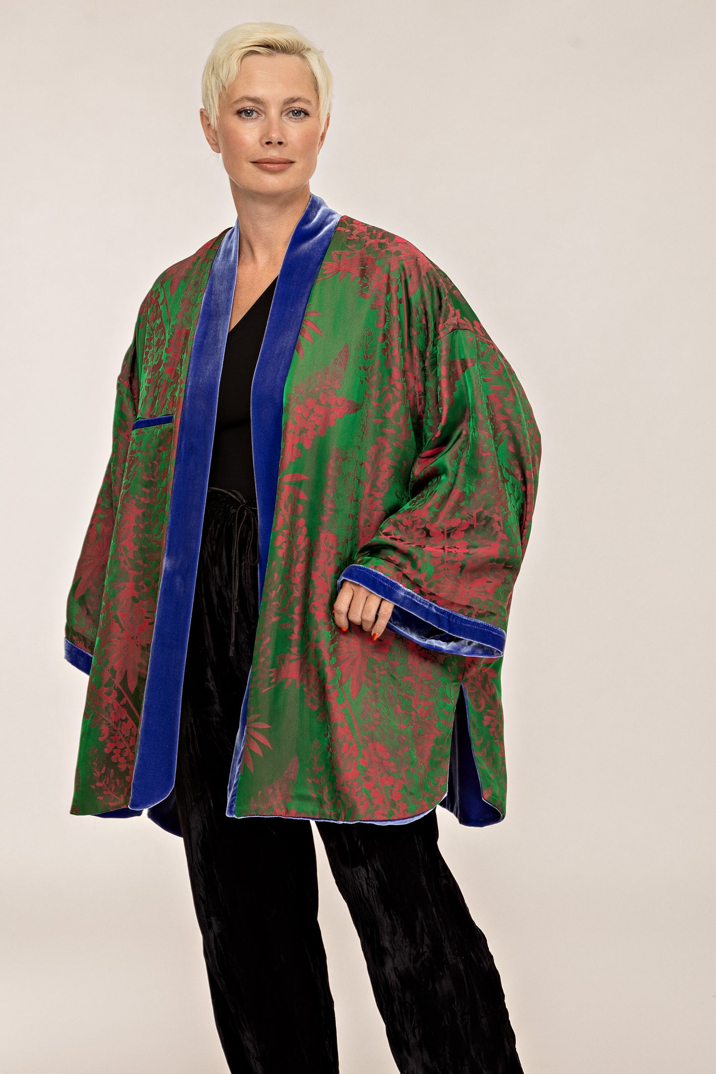 Silk velvet kimono-robe Azur