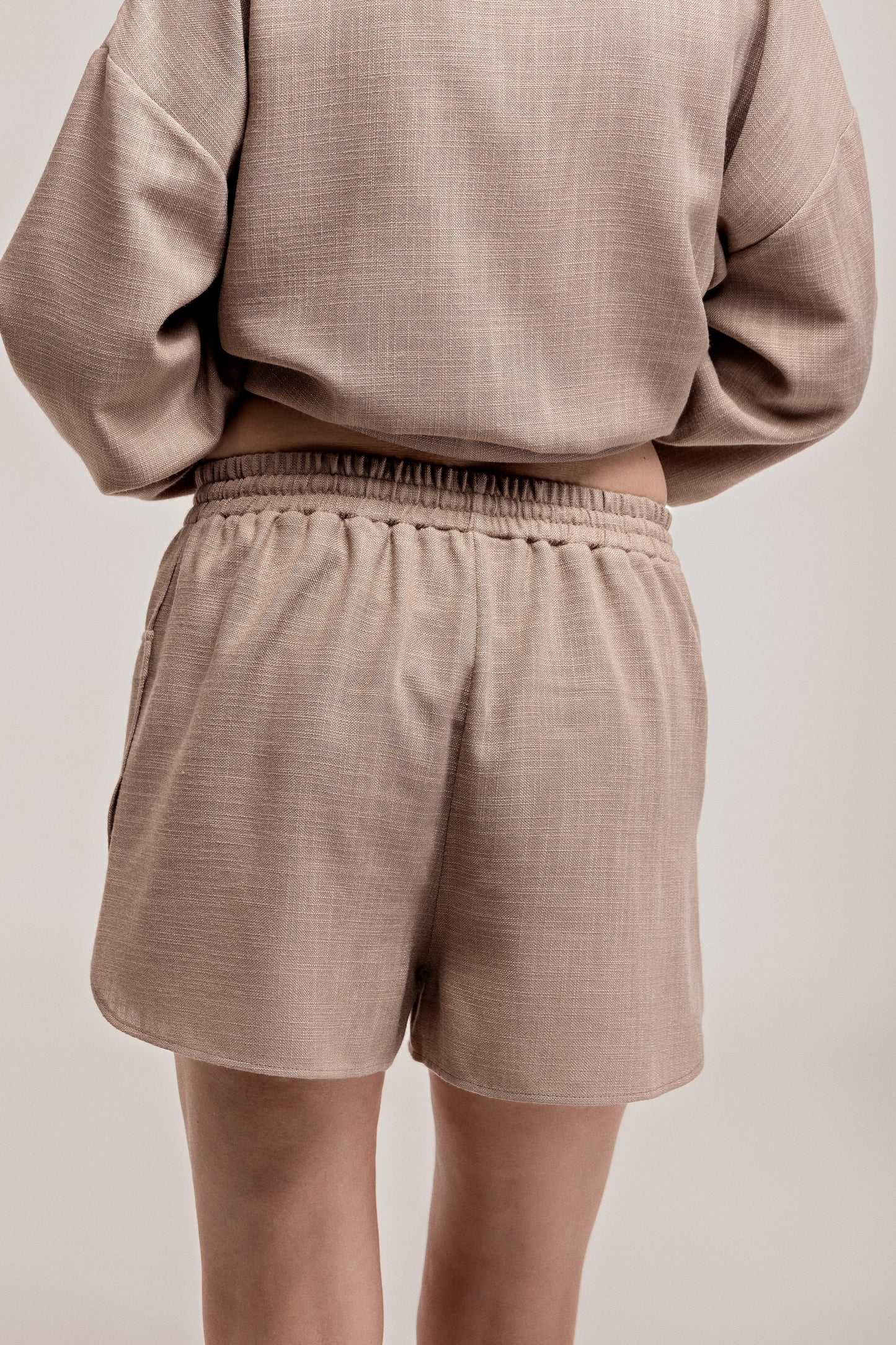 Beige linen shorts